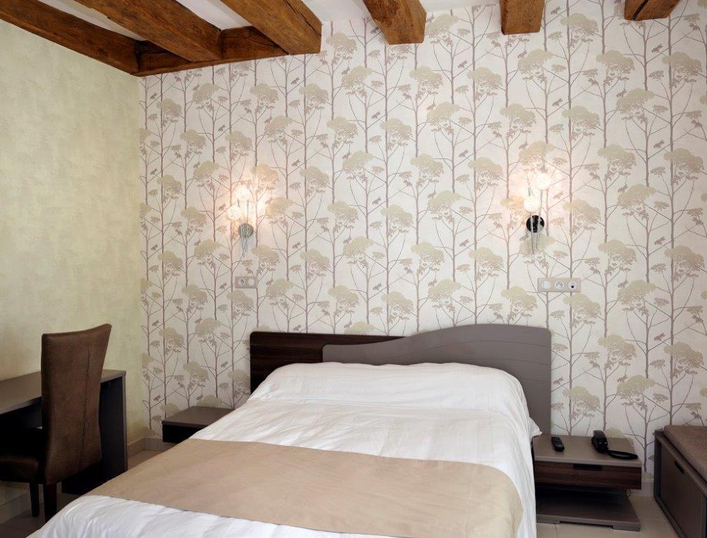 Hotel Auberge De La Bonde Logis Ланже Номер фото